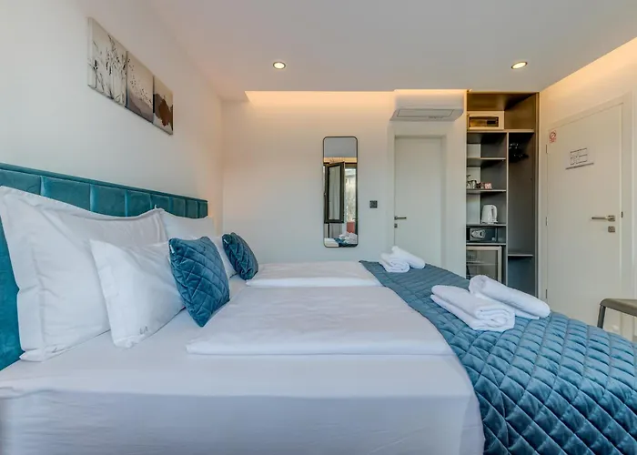 Lichia Amia Luxury Rooms