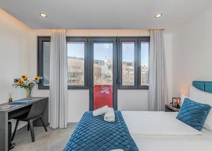 Lichia Amia Luxury Rooms